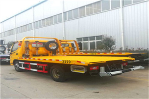 虹桥附近拖车救援搭电